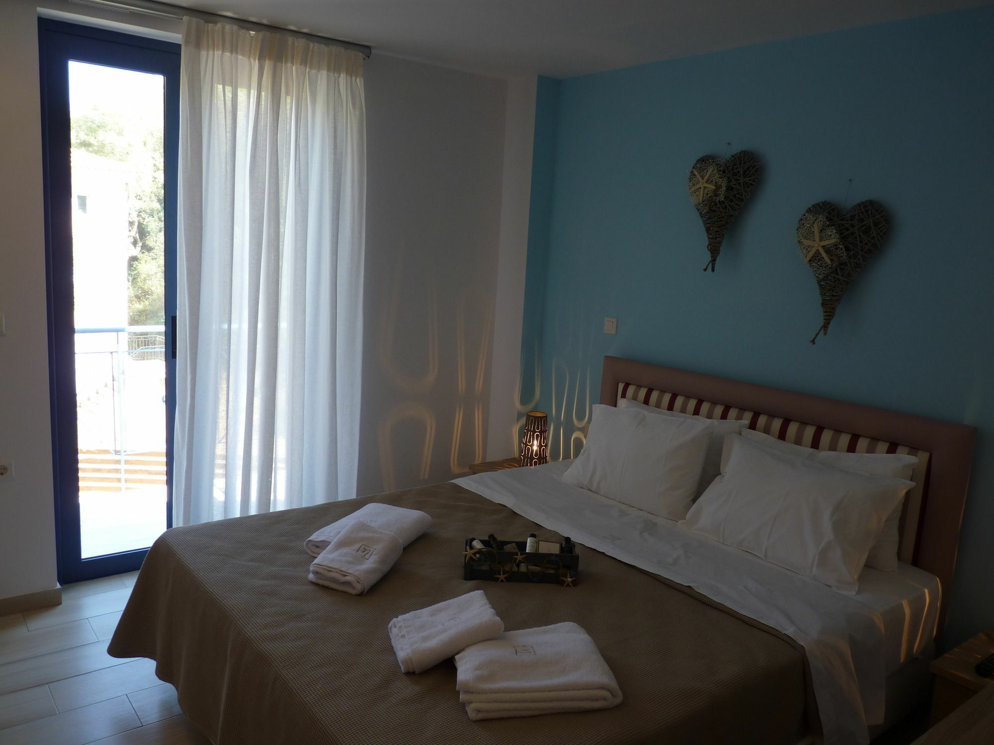 Ilianthos Apartments & Studios Mikros Gialos Luaran gambar