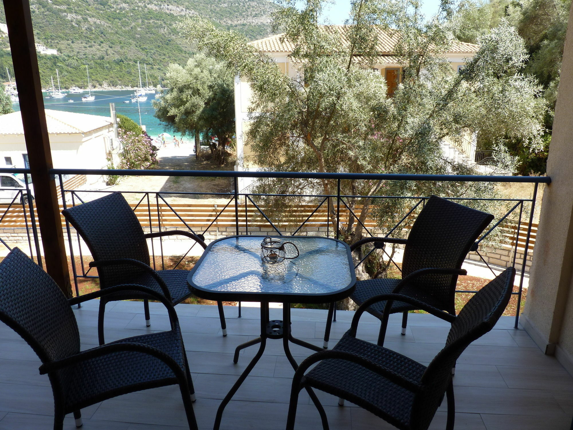 Ilianthos Apartments & Studios Mikros Gialos Luaran gambar
